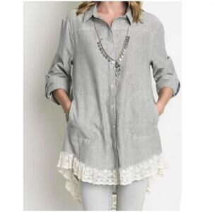 Umgee USA Striped Button Up Tunic chambray S Blue Lace Hem Tab Sleeve w/ pockets